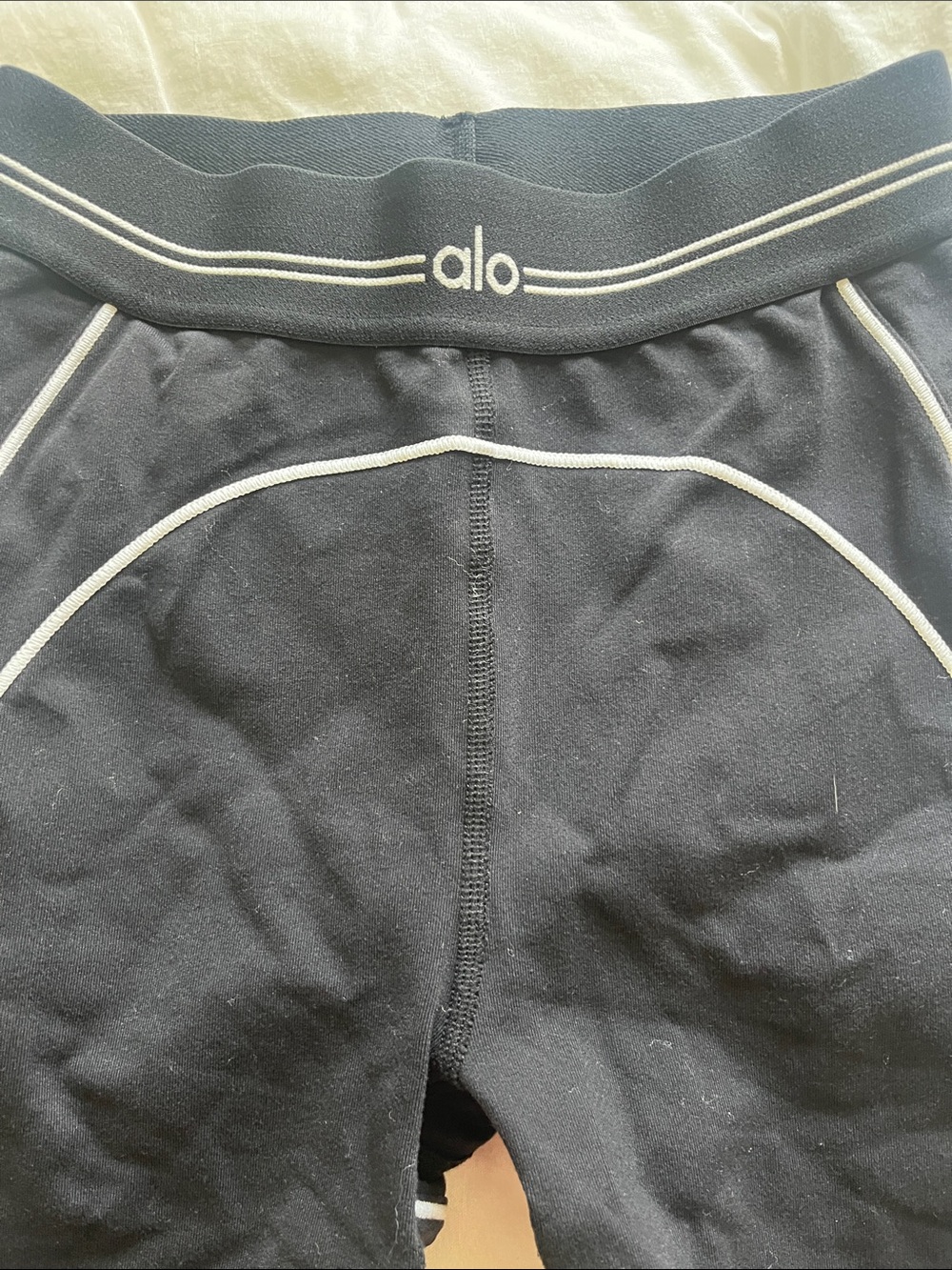 ALO Yoga Black Leggings with White Piping